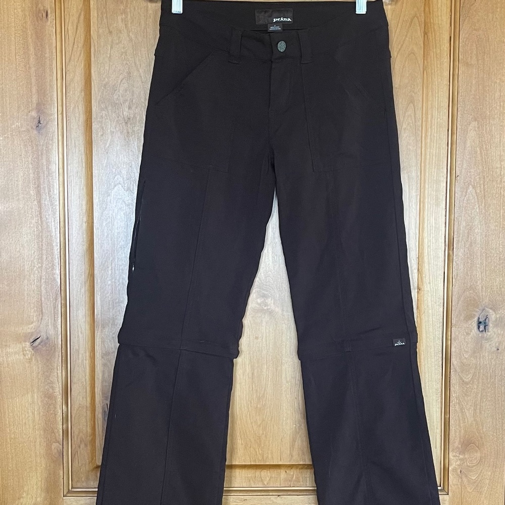 Womens Prana size 2 Monarch Convertible Pant ....Color: Coffee Brown